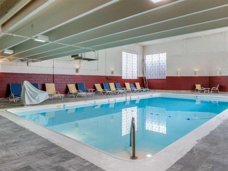 Hawthorn Extended Stay By Wyndham Chambersburg Esterno foto