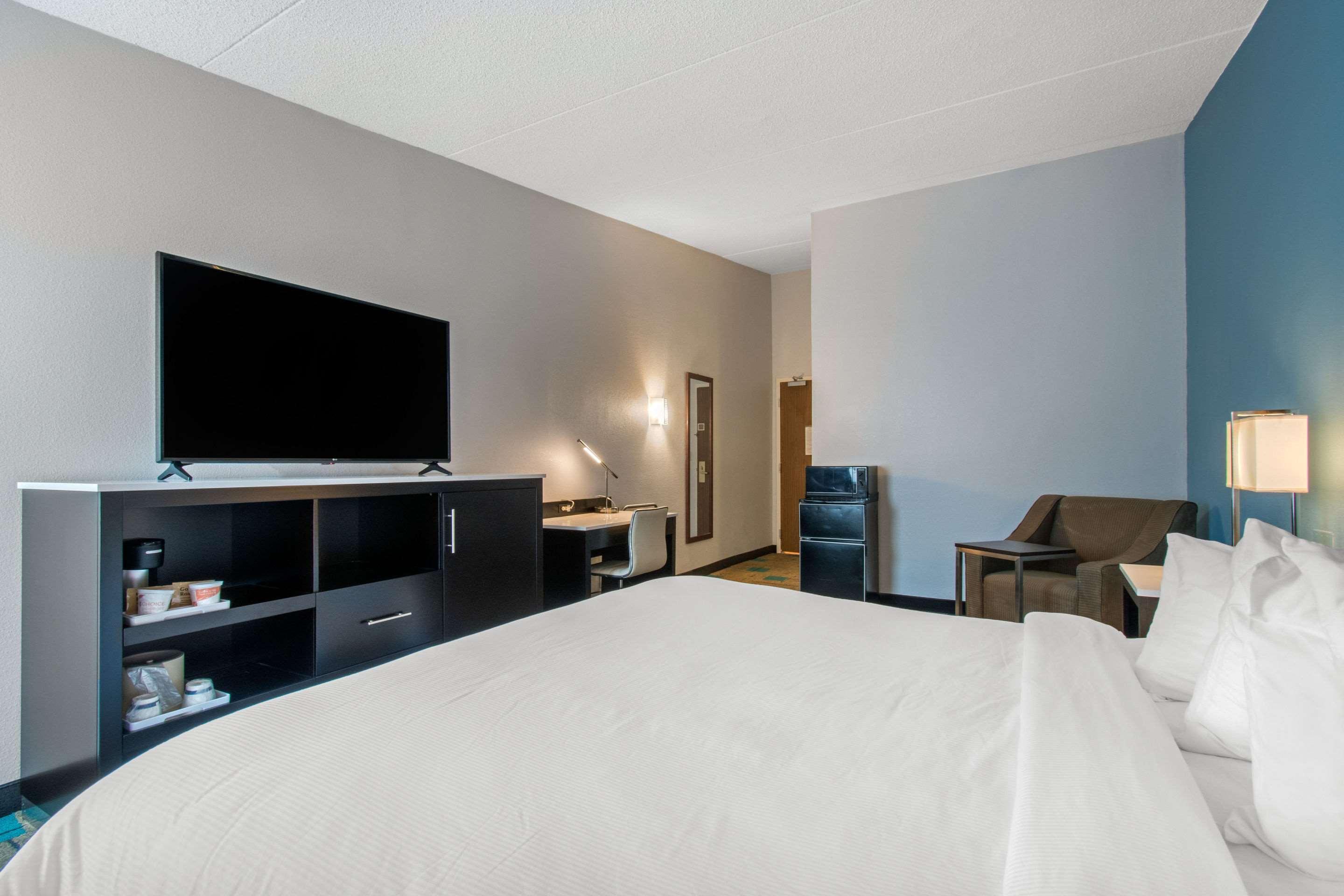 Hawthorn Extended Stay By Wyndham Chambersburg Esterno foto