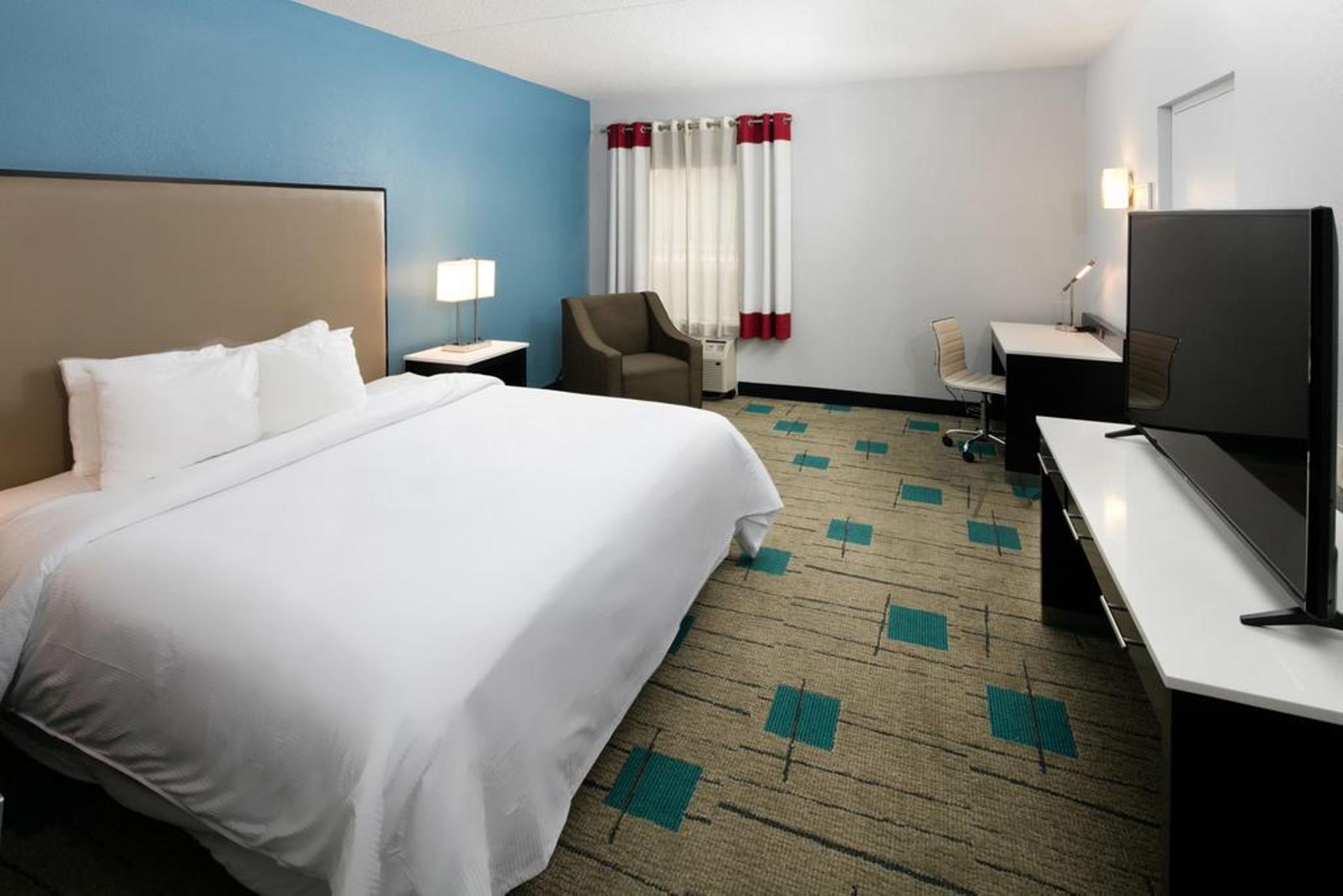 Hawthorn Extended Stay By Wyndham Chambersburg Esterno foto