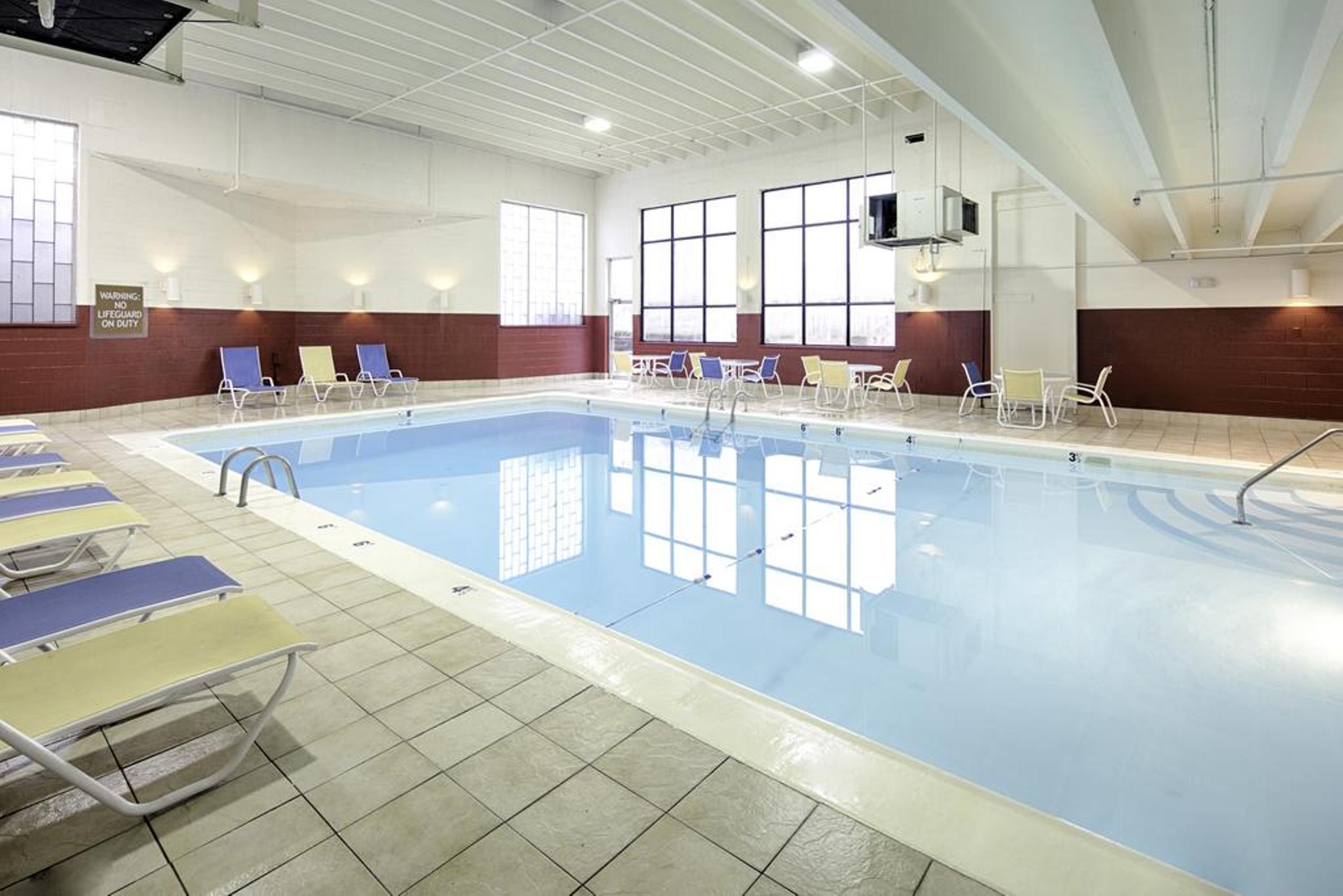 Hawthorn Extended Stay By Wyndham Chambersburg Esterno foto